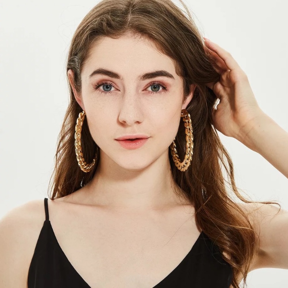 Oversized Large Hoop Earrings Circle  Earrings - Picture 3 of 6